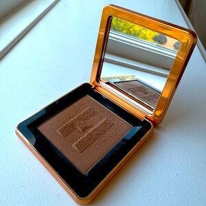 HAUS LAB Powder Bronzer